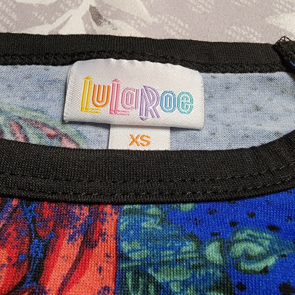 Lularoe Randy tee - Picture 3 of 4